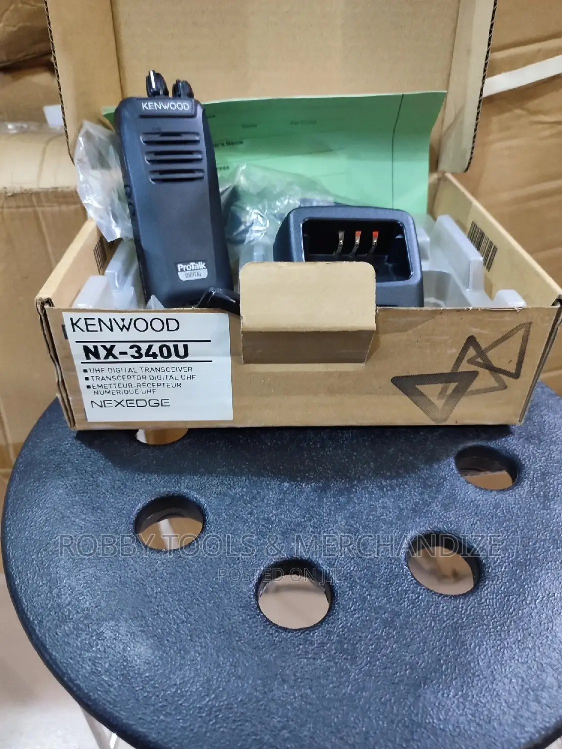 Kenwood NX-340U Walkie-Talkie