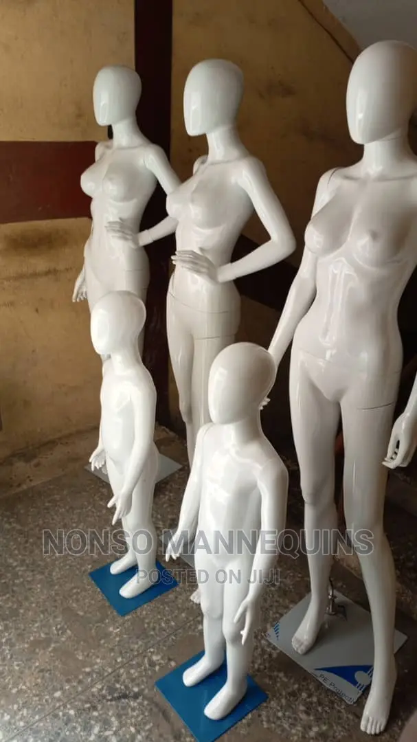 Size 8 Female Gloss White Faceless Detachable Mannequin