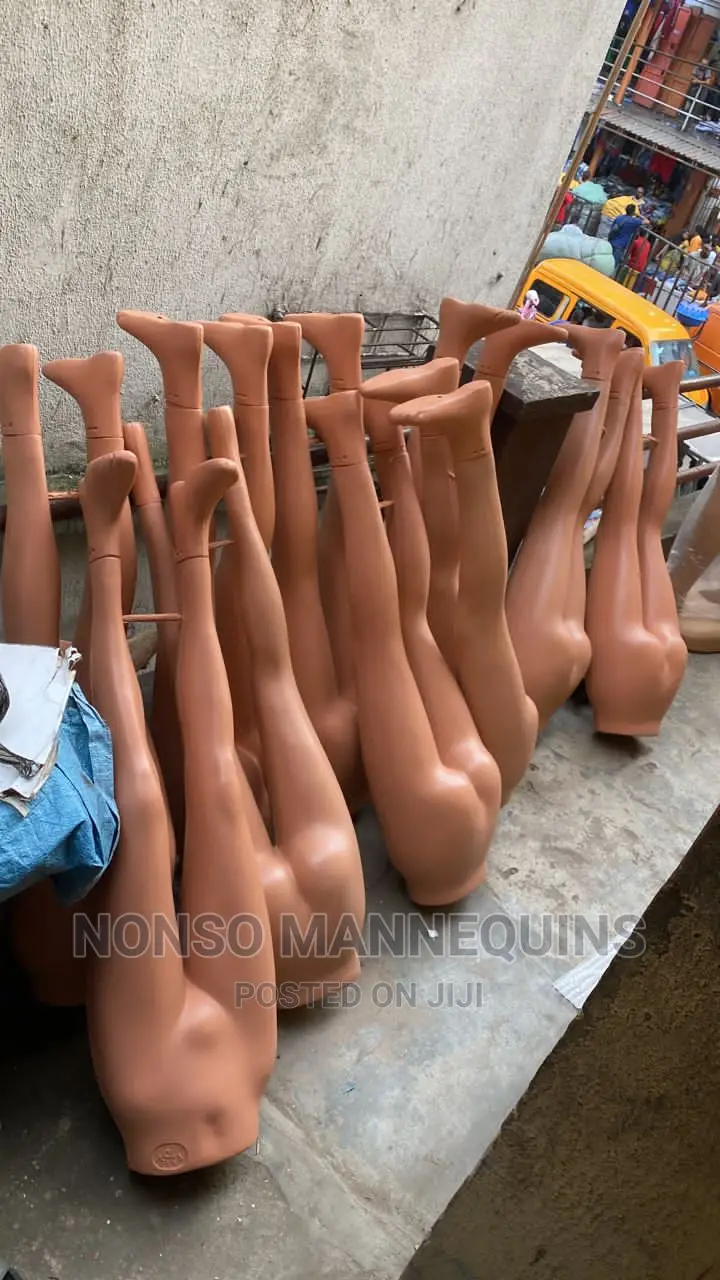 Plastic Turkey Imported Female Waist Mannequin