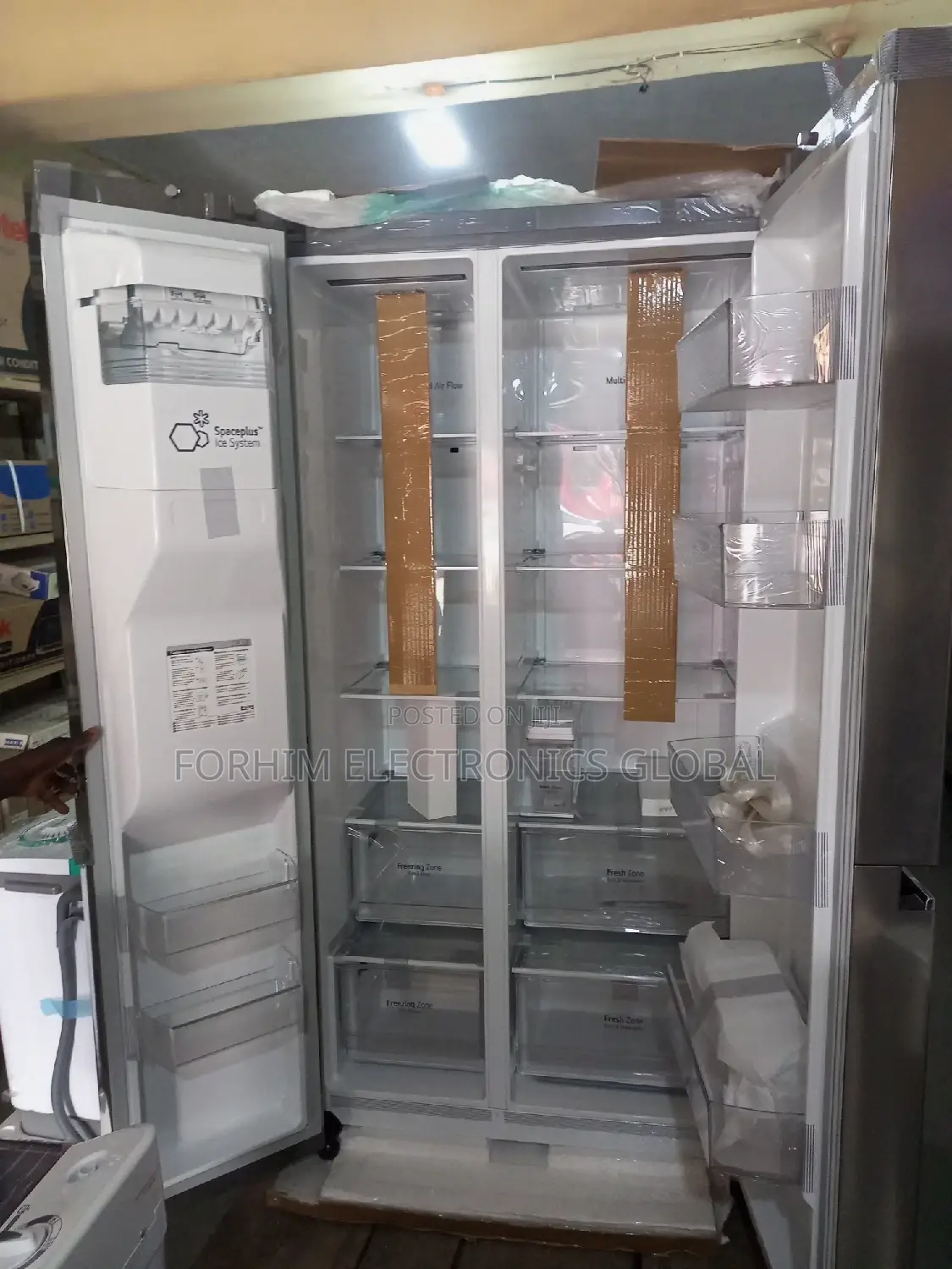 LG Ref. (4-Doors With Water Dispenser Ice Maker)
