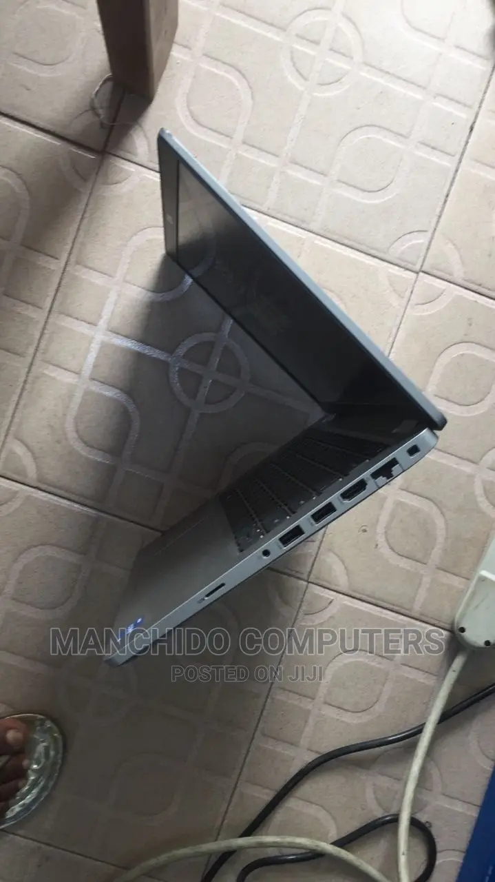 Laptop Dell Latitude 5420 16GB Intel Core I3 SSD 1T