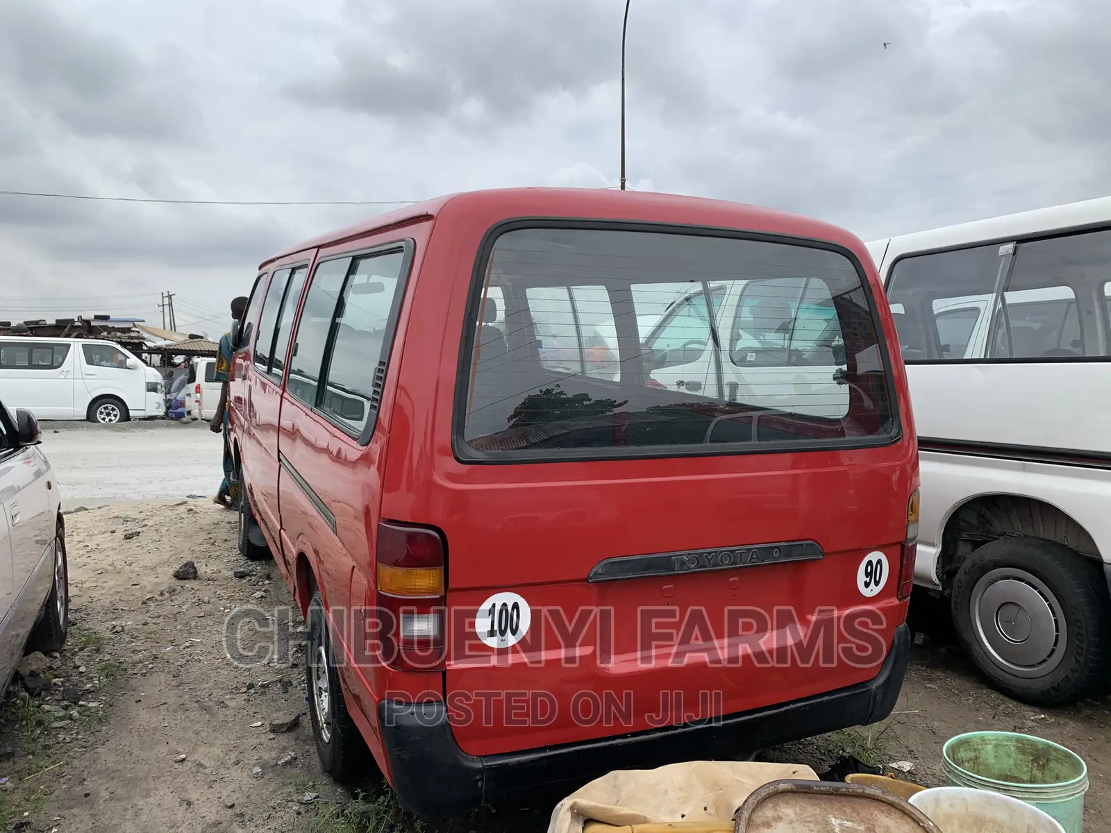 Toyota HiAce 1996 Red