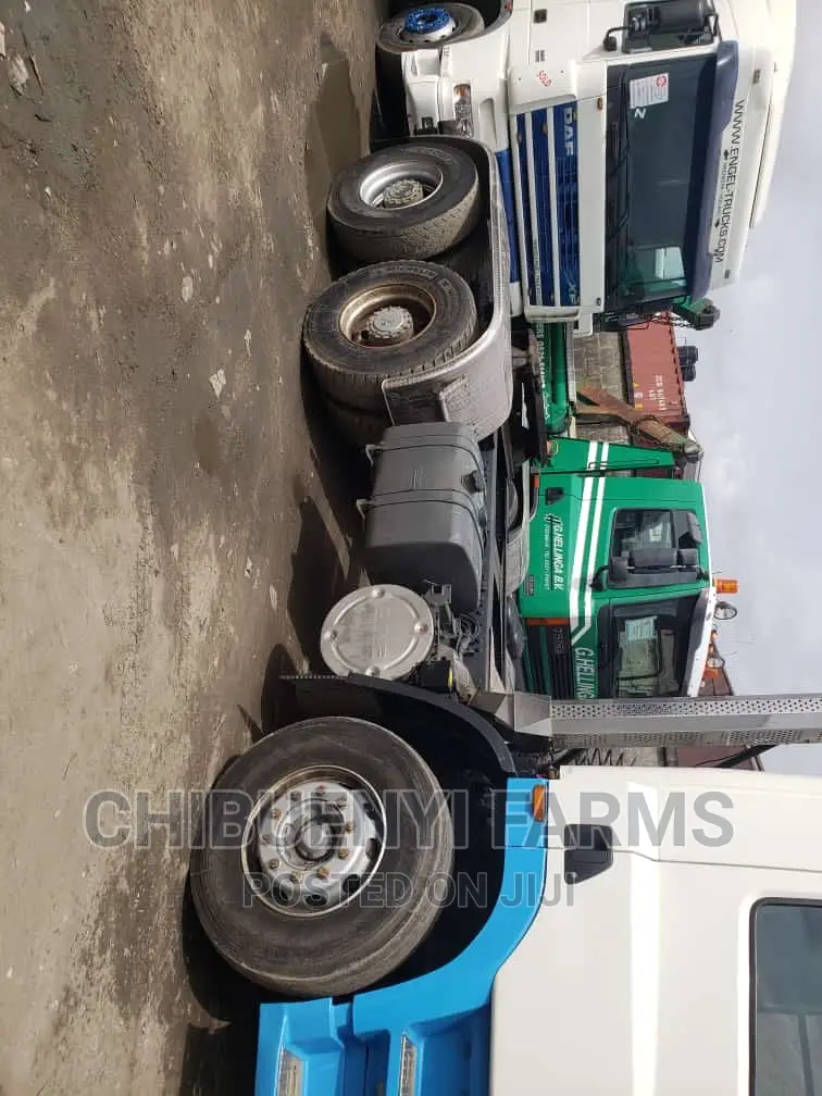 Daf-Cf Trailer Head 10-Tyres