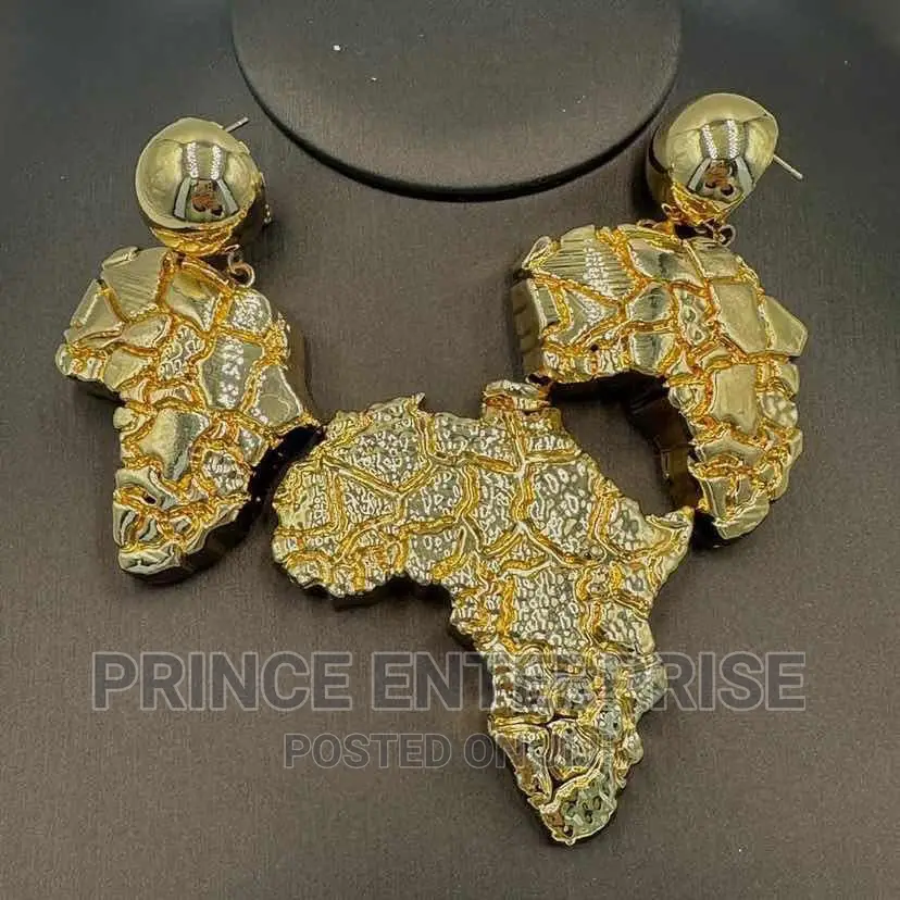 Light Weight Viennese Earrings in Gold and Silver
