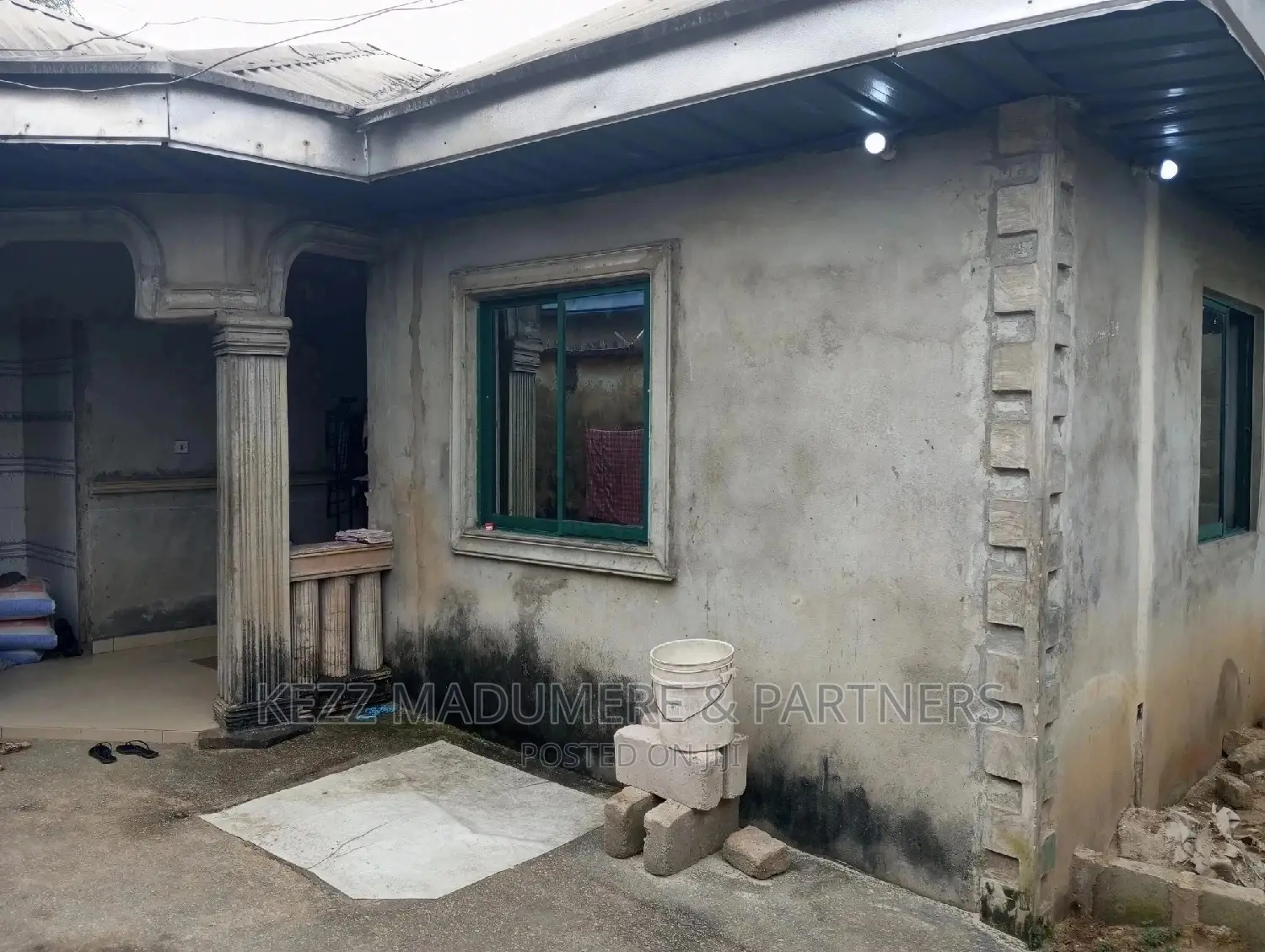 4bdrm Bungalow in Elikpokpodu,, Port-Harcourt for sale