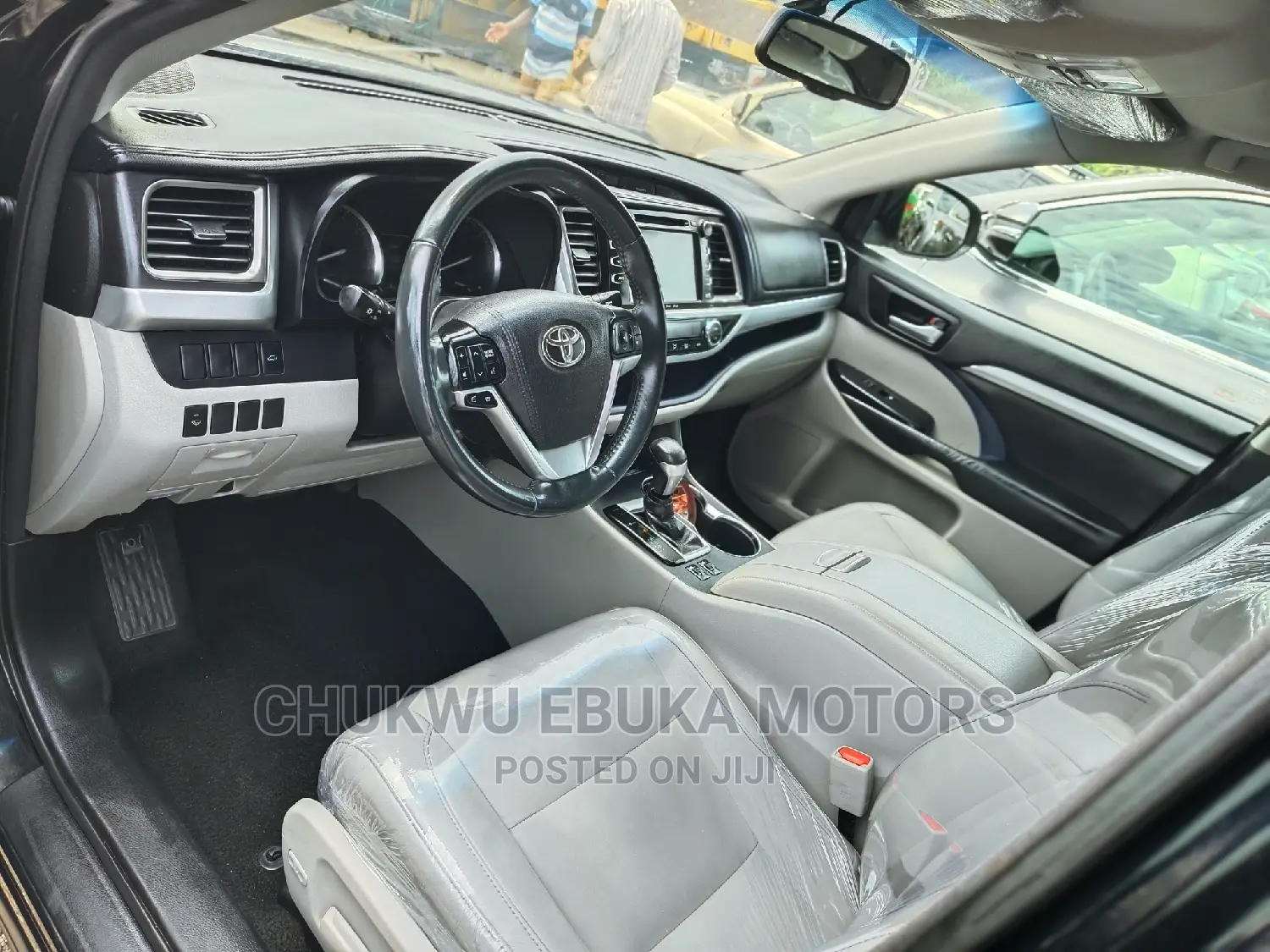 Toyota Highlander XLE 4x4 V6 (3.5L 6cyl 8A) 2017 Black