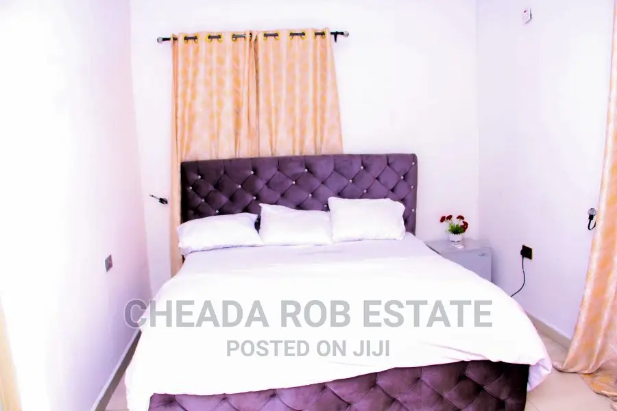 Best Choice 2bed Apartment Peter Odili|Free Wifi|24hrs Light