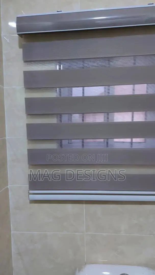 High Quality Window Blind(Free Delivery)