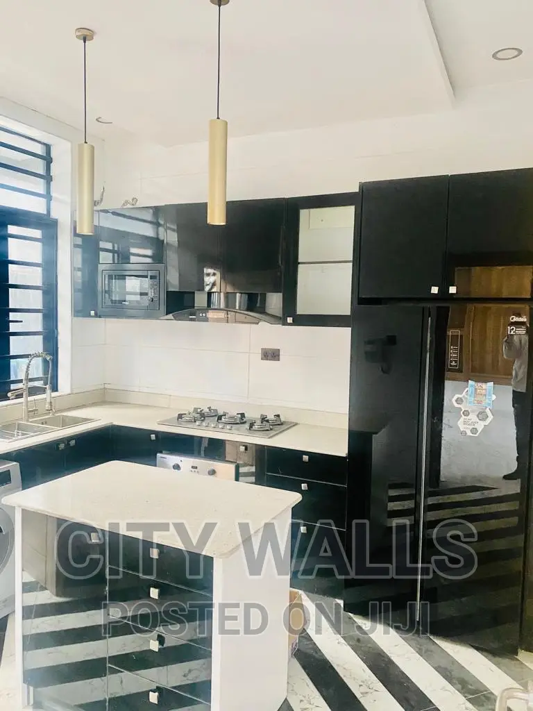 4bdrm Duplex in Victoria Island Extension for sale