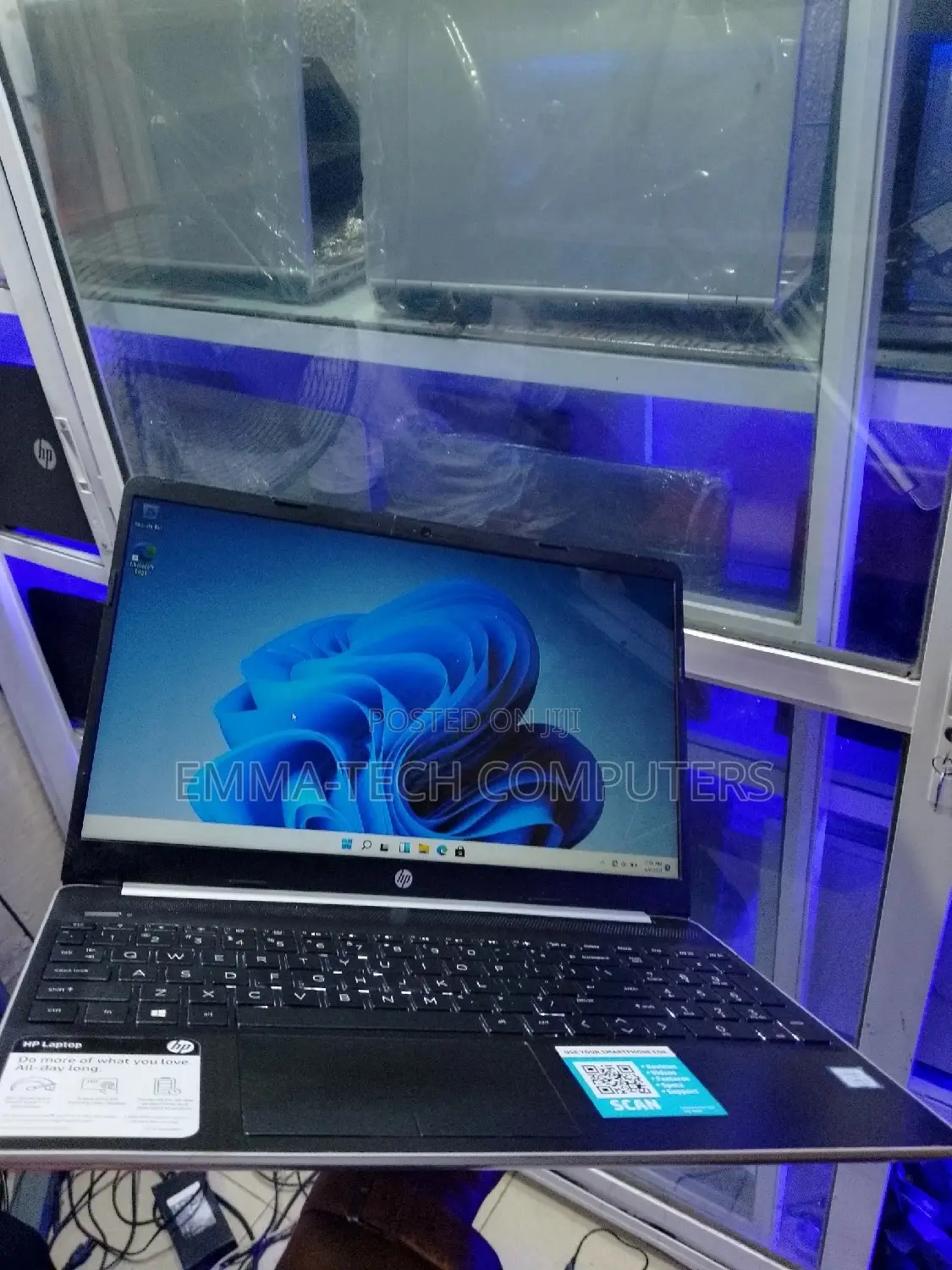 Laptop HP 15-da2933nia 8GB Intel Core i3 HDD 500GB