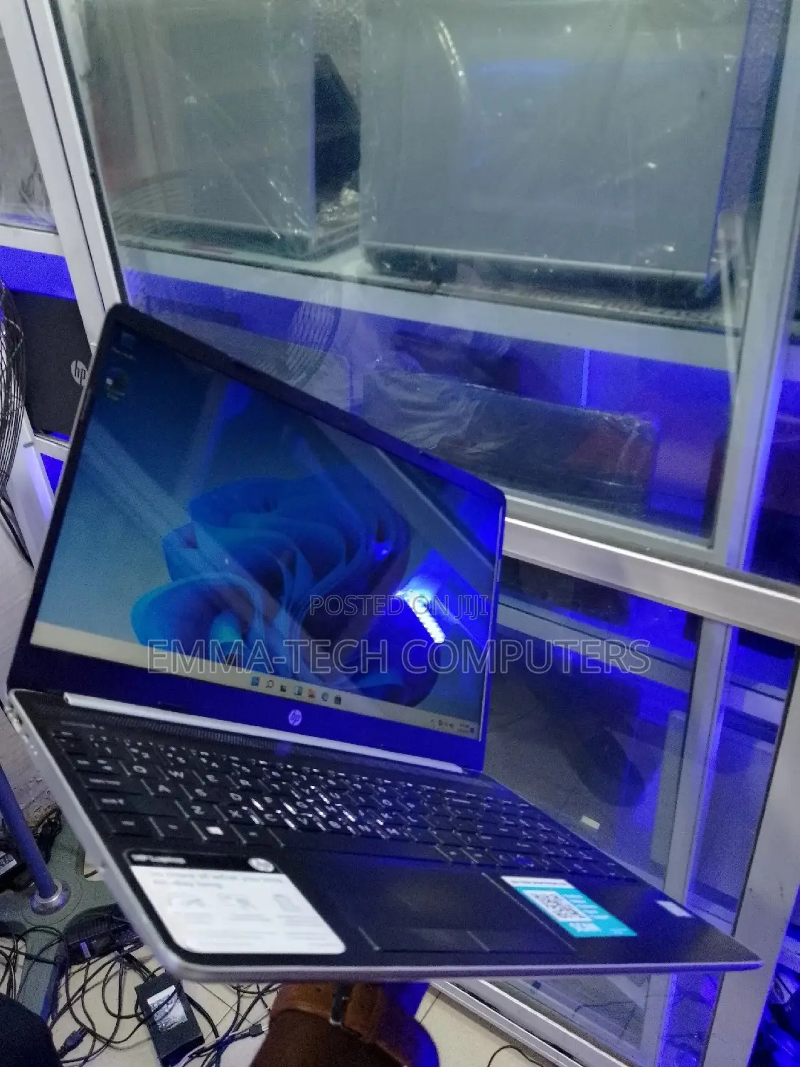 Laptop HP 15-da2933nia 8GB Intel Core i3 HDD 500GB