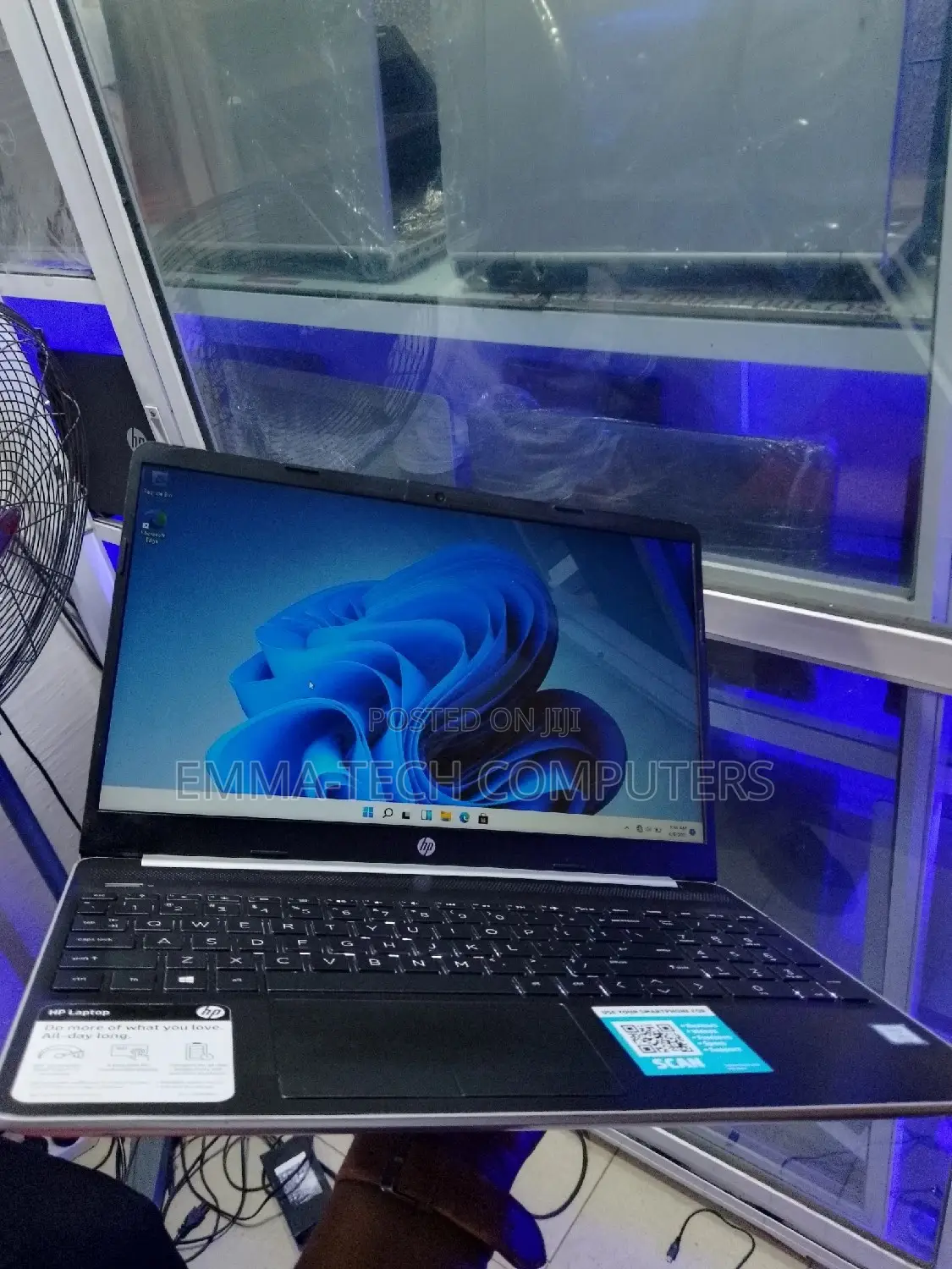 Laptop HP 15-da2933nia 8GB Intel Core i3 HDD 500GB
