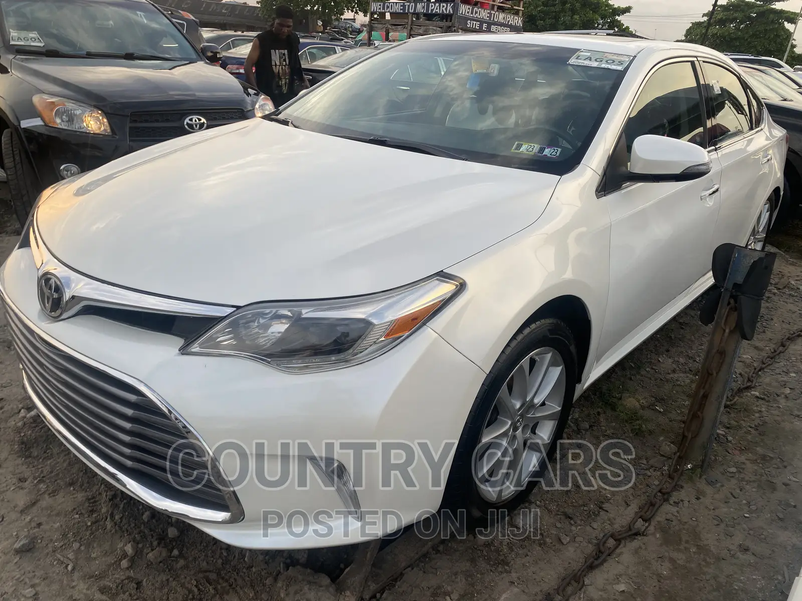 Toyota Avalon 2014 White