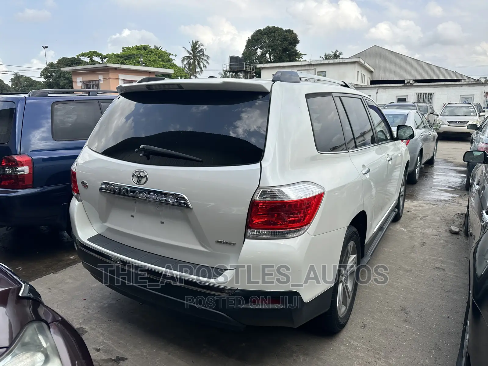 Toyota Highlander Limited 3.5L 2WD 2013 White