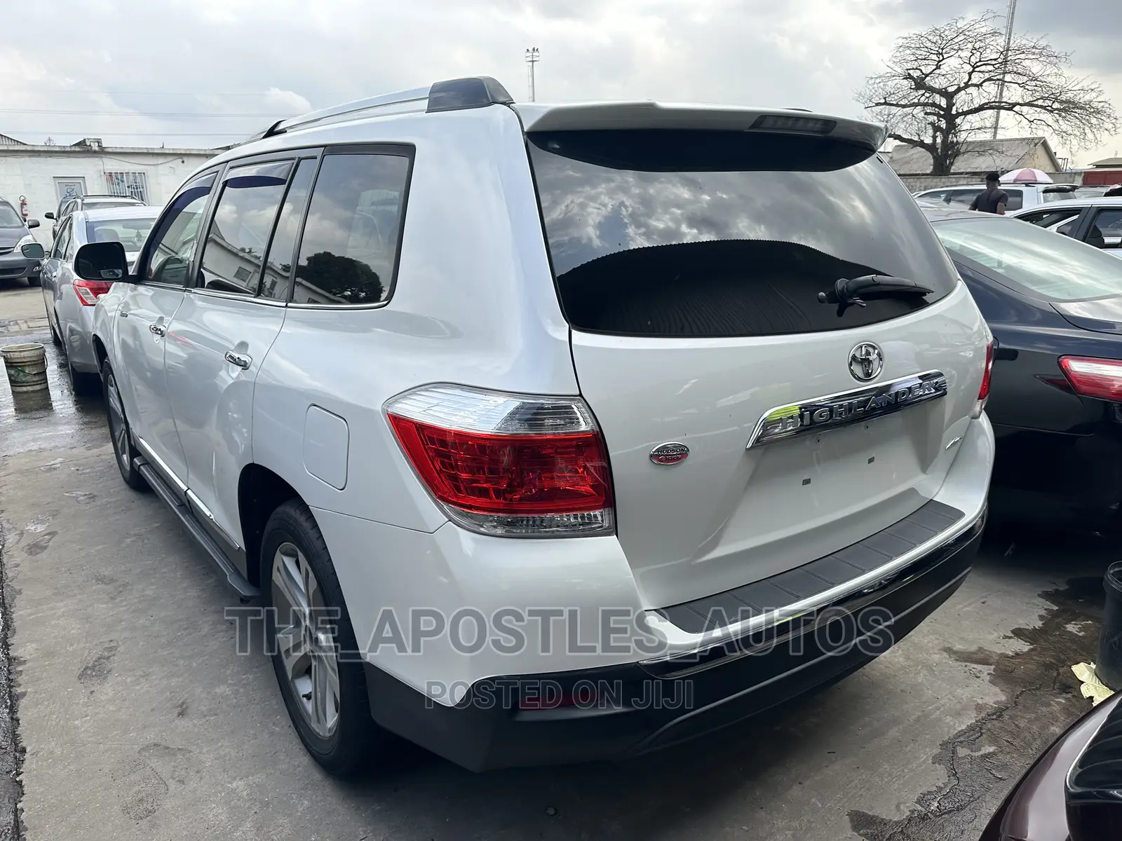 Toyota Highlander Limited 3.5L 2WD 2013 White