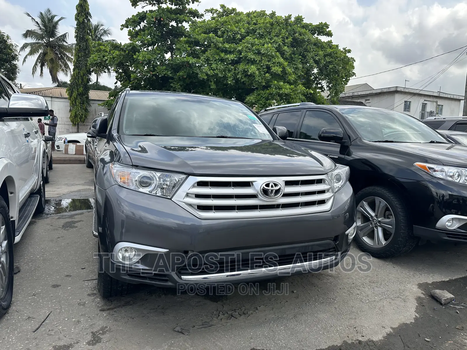 Toyota Highlander Limited 2012 Gray