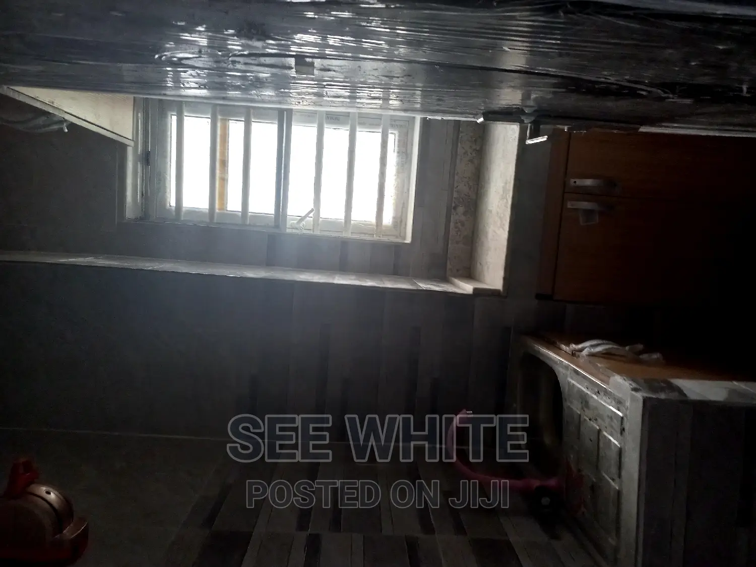 Furnished 2bdrm Room & Parlour in Satellite Town for rent