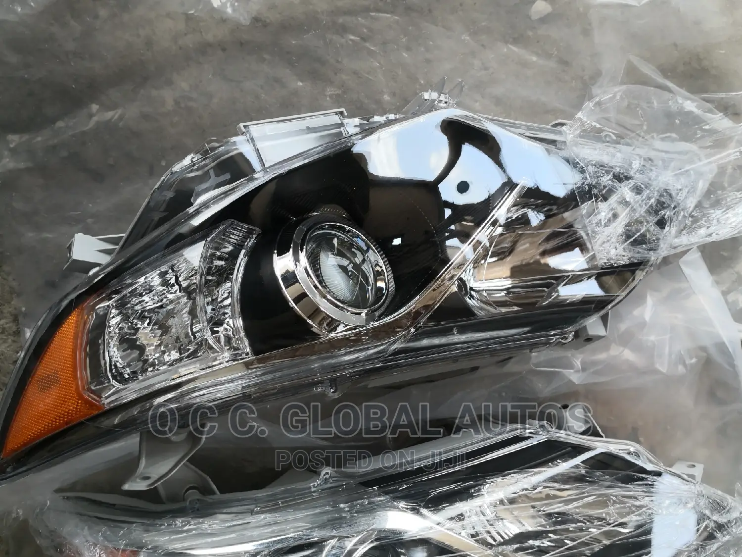 Head Lamp Camry Dark 2012