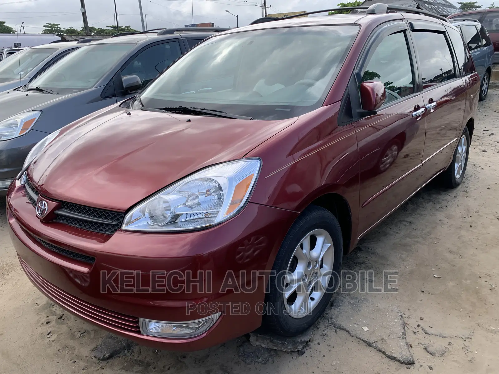 Toyota Sienna XLE 2005 Red