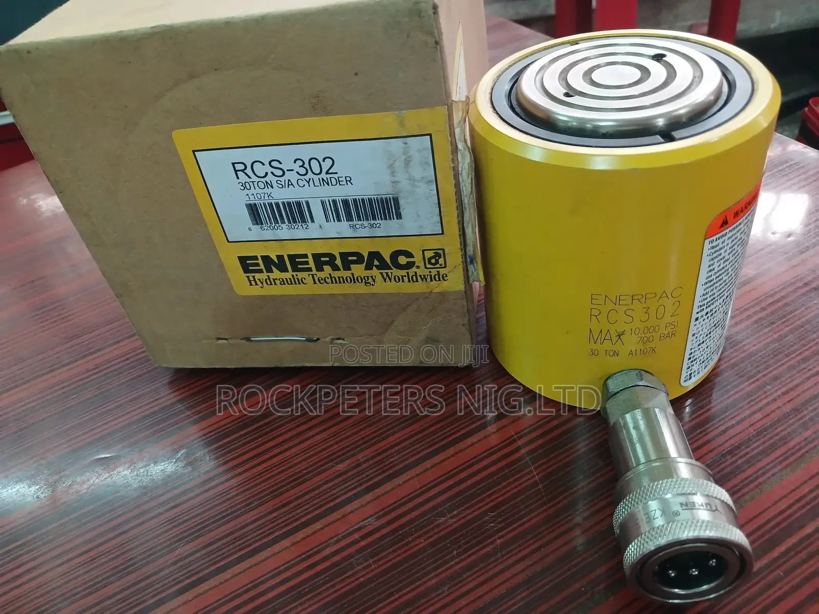 ENERPAC RCS302, 30ton, 2.44 in Stroke Hydraulic Cylinder