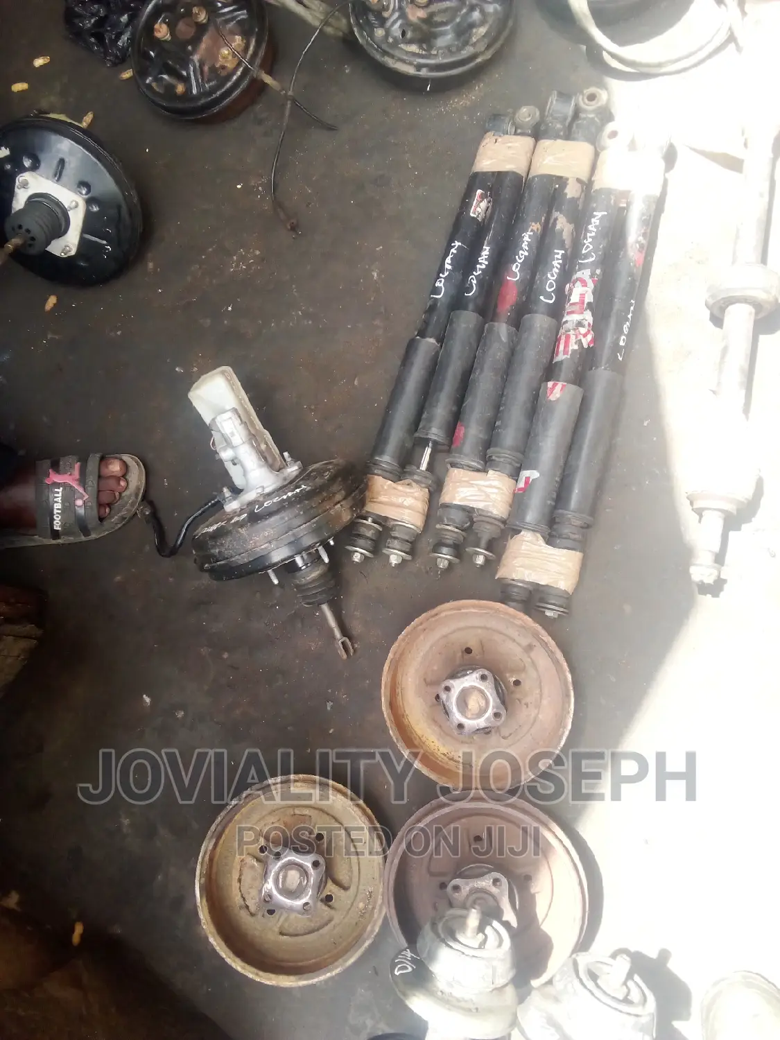 Complete Underneath Renault Logan 2014