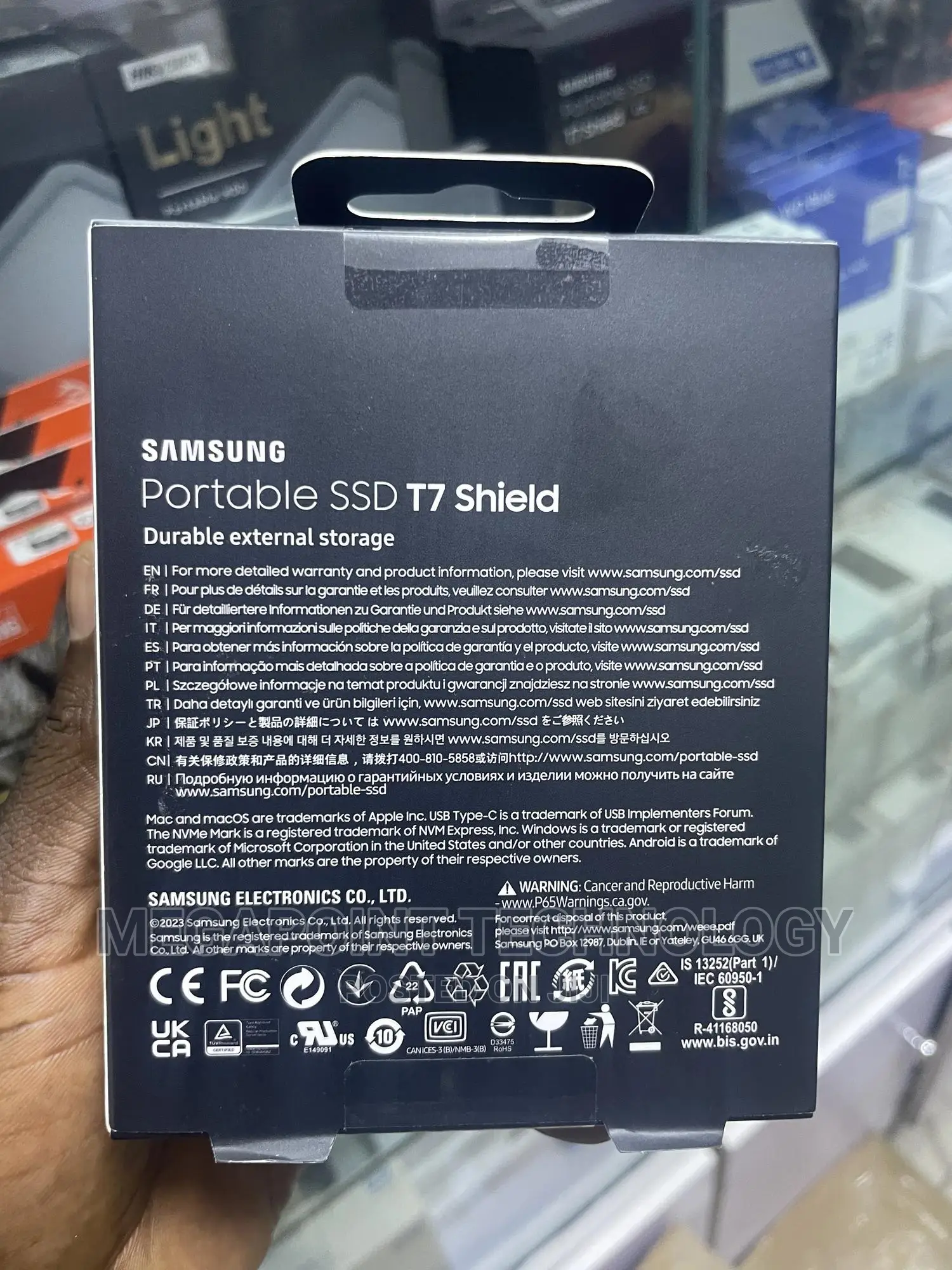 Samsung Portable 2tb SSD T7 Shield