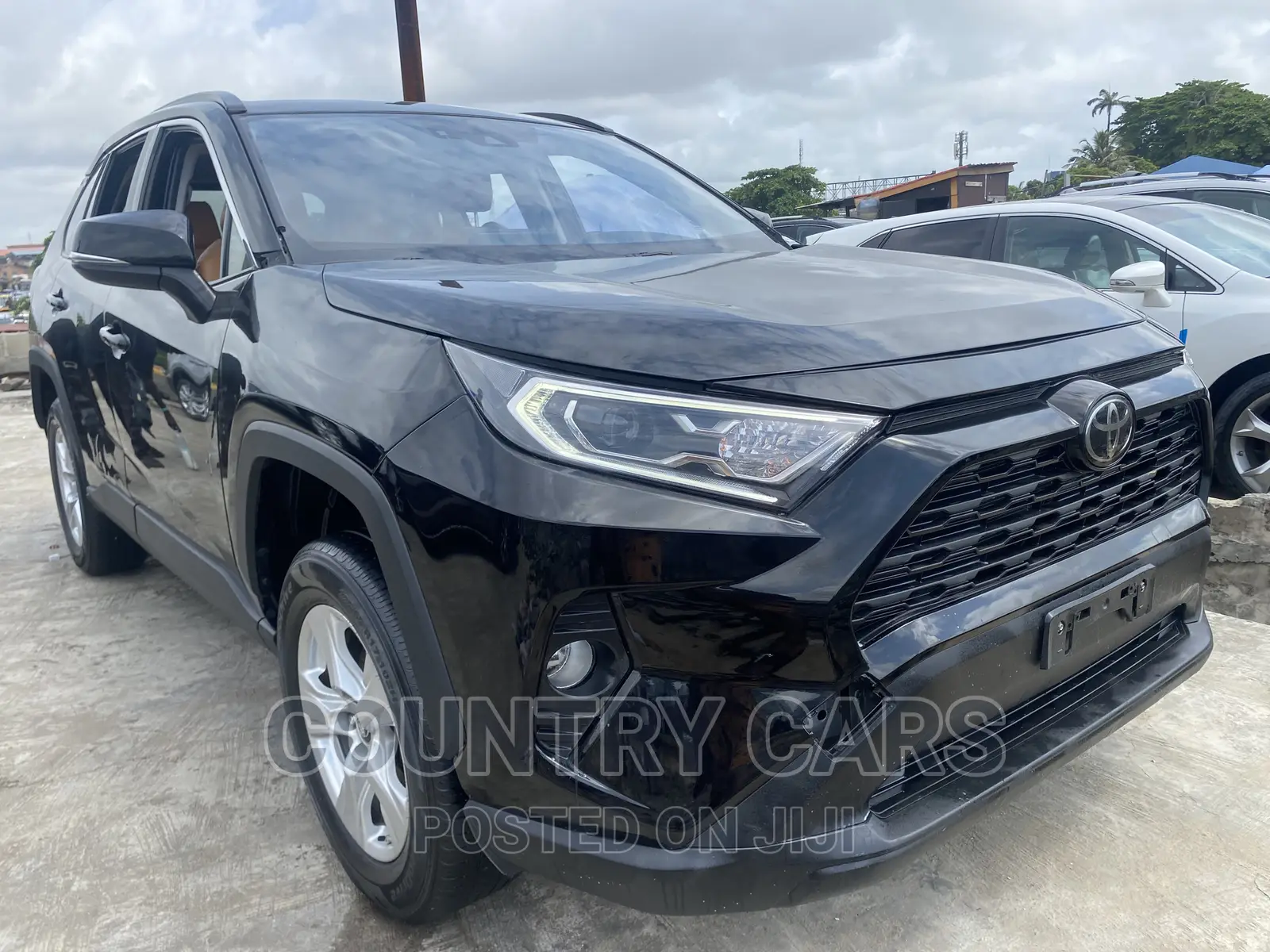 Toyota RAV4 XLE AWD 2020 Black