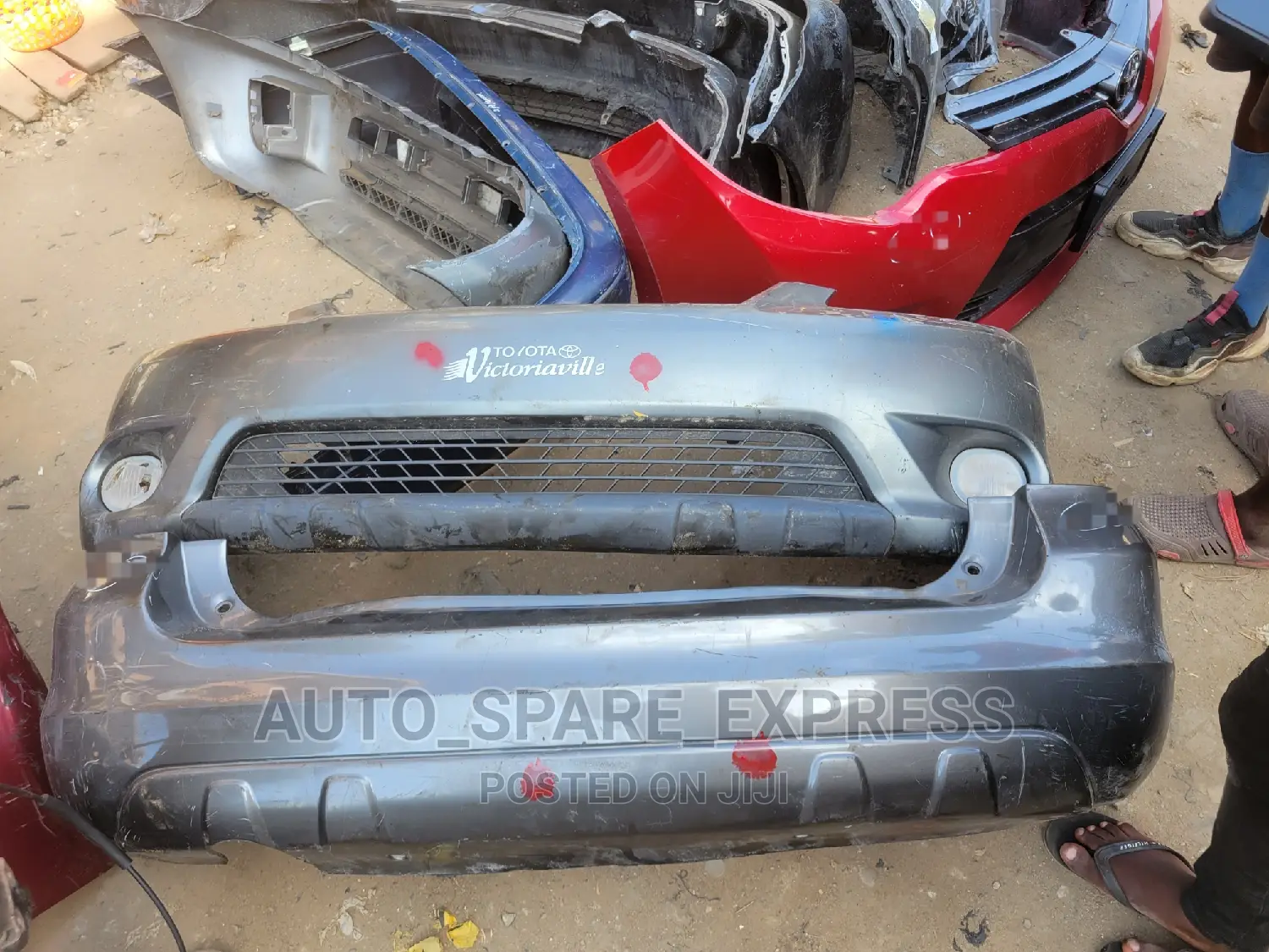 Matrix 2005 Bumper