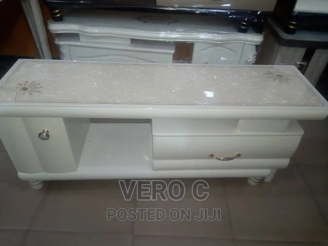 Elegant Adjustable Tv Stand