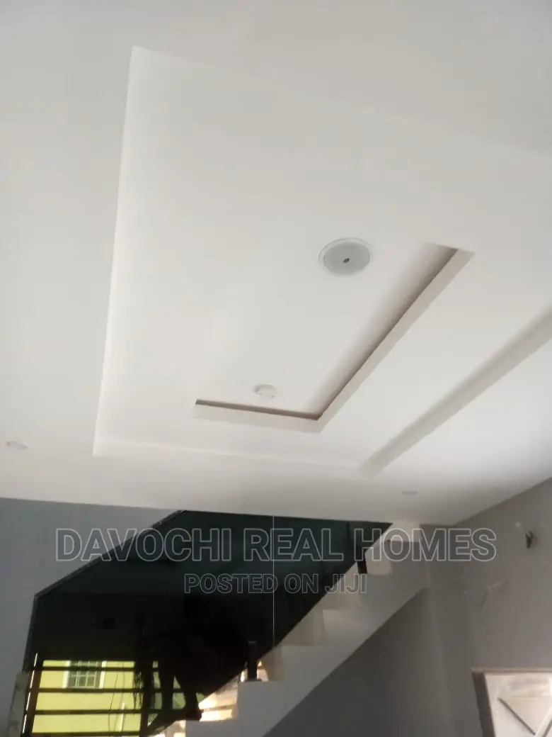 5bdrm Duplex in Lekki Phase One for sale