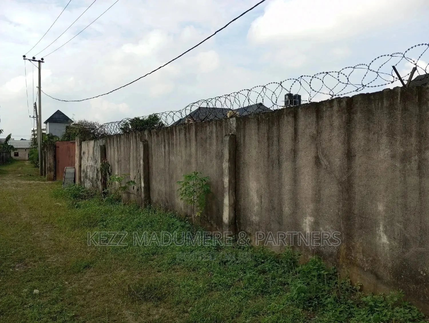 Land for Sale: 3 Plots at Victory Estate.