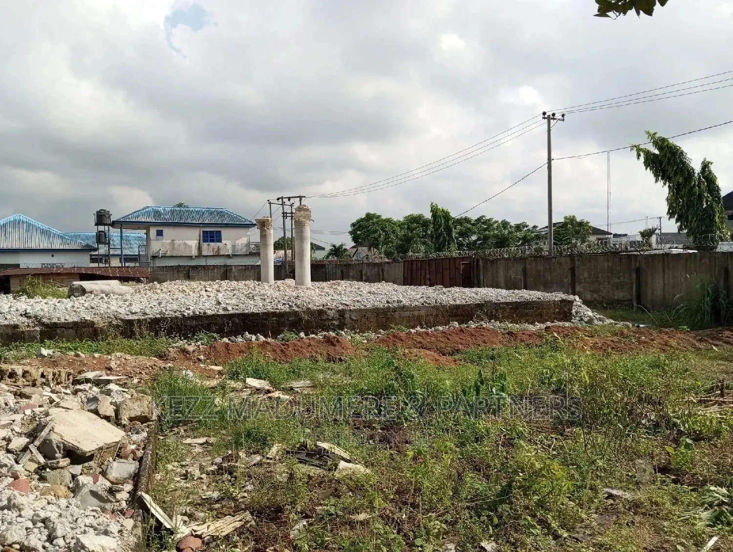 Land for Sale: 3 Plots at Victory Estate.