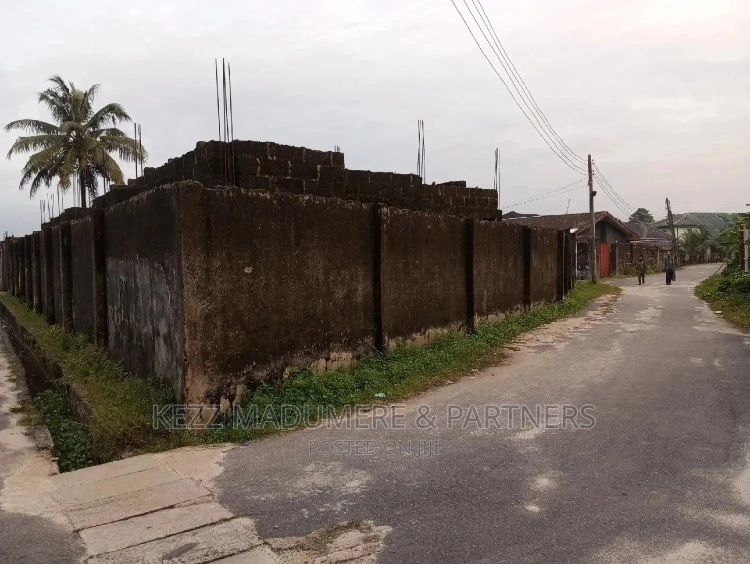 10bdrm Block of Flats in Estate Back Of, Port-Harcourt for sale