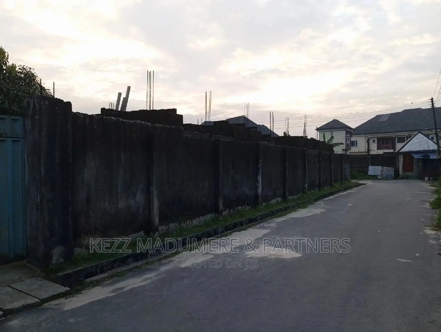 10bdrm Block of Flats in Estate Back Of, Port-Harcourt for sale