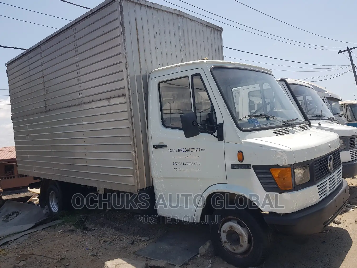 M/Benz Truck Container Body 407 Model