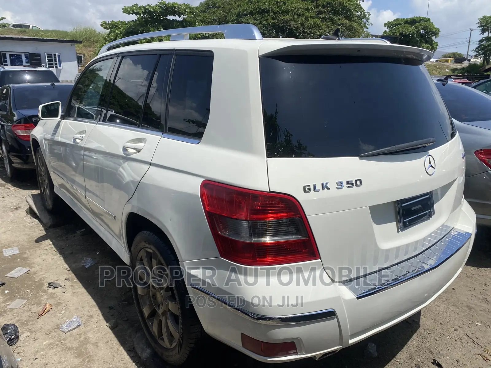 Mercedes-Benz GLK-Class 350 4MATIC 2011 White