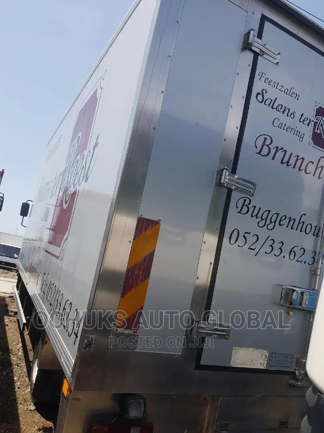M/Benz Truck Cooling Van 814 Model