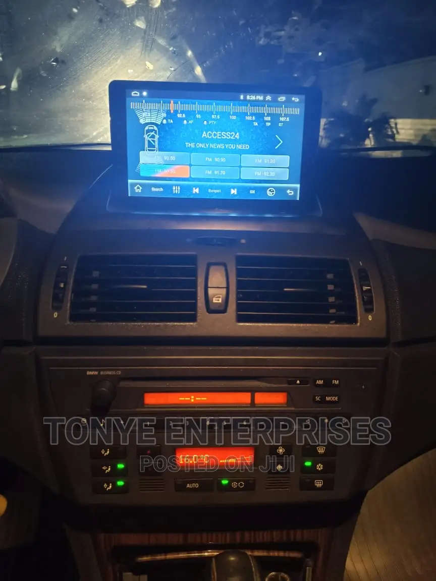 BMW X3 Multimedia Player