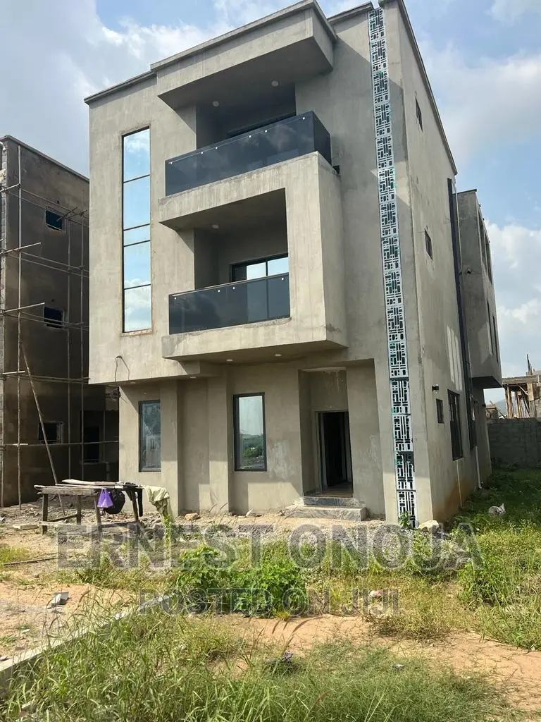 5bdrm Duplex In Mini Estate, Gwarinpa For Sale