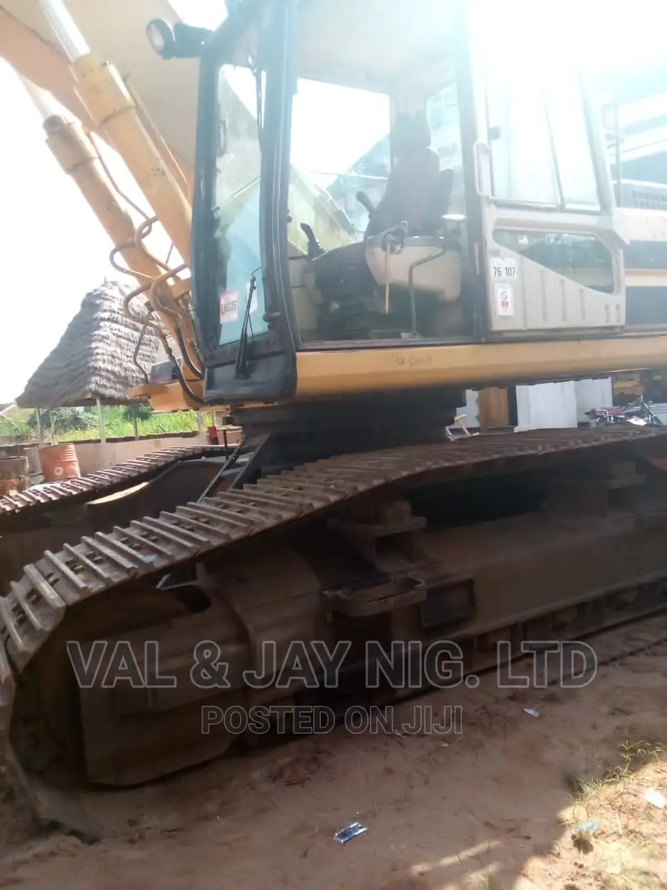Excavator 330bl - New Arrival (Foreign Use)