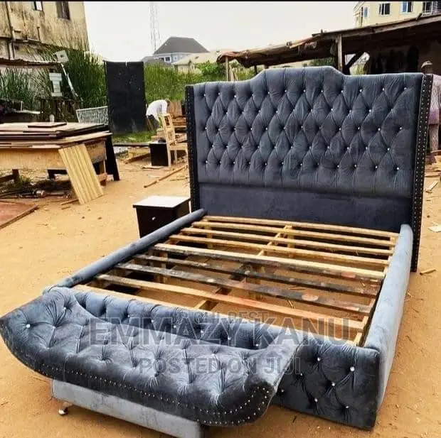 Bedframe X Footrest X One Side Drawer