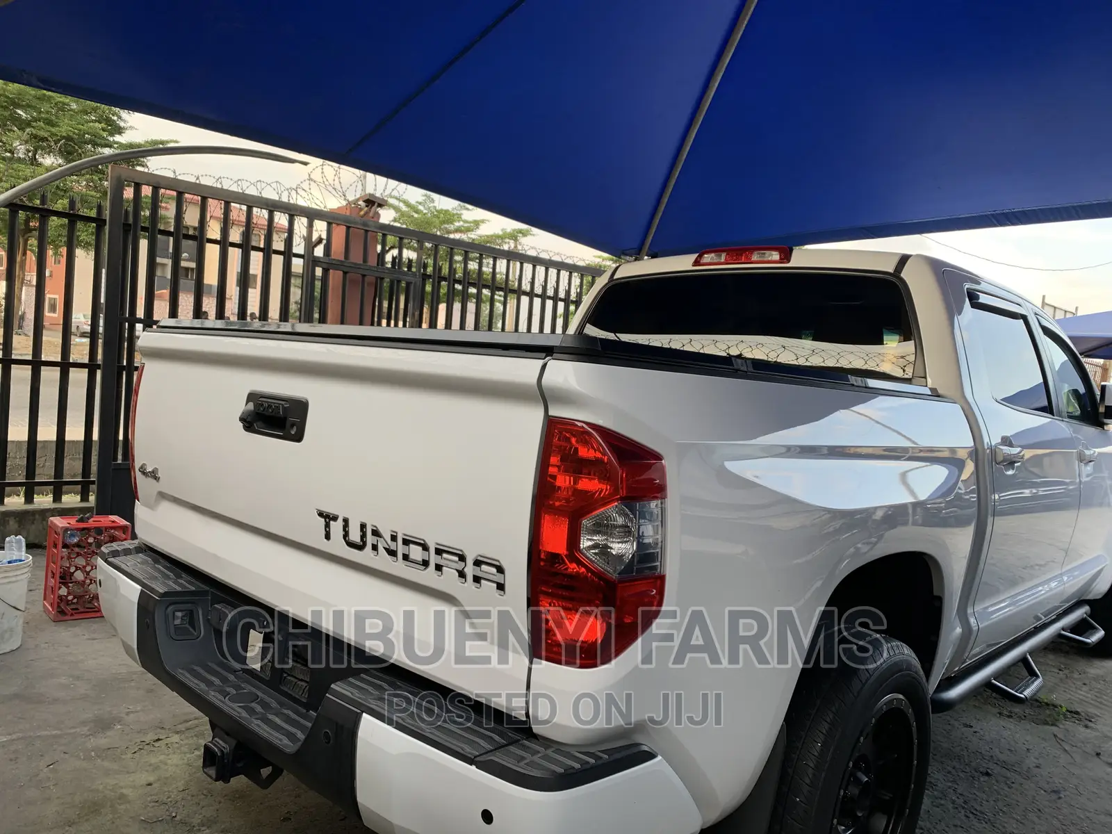 Toyota Tundra 2015 White