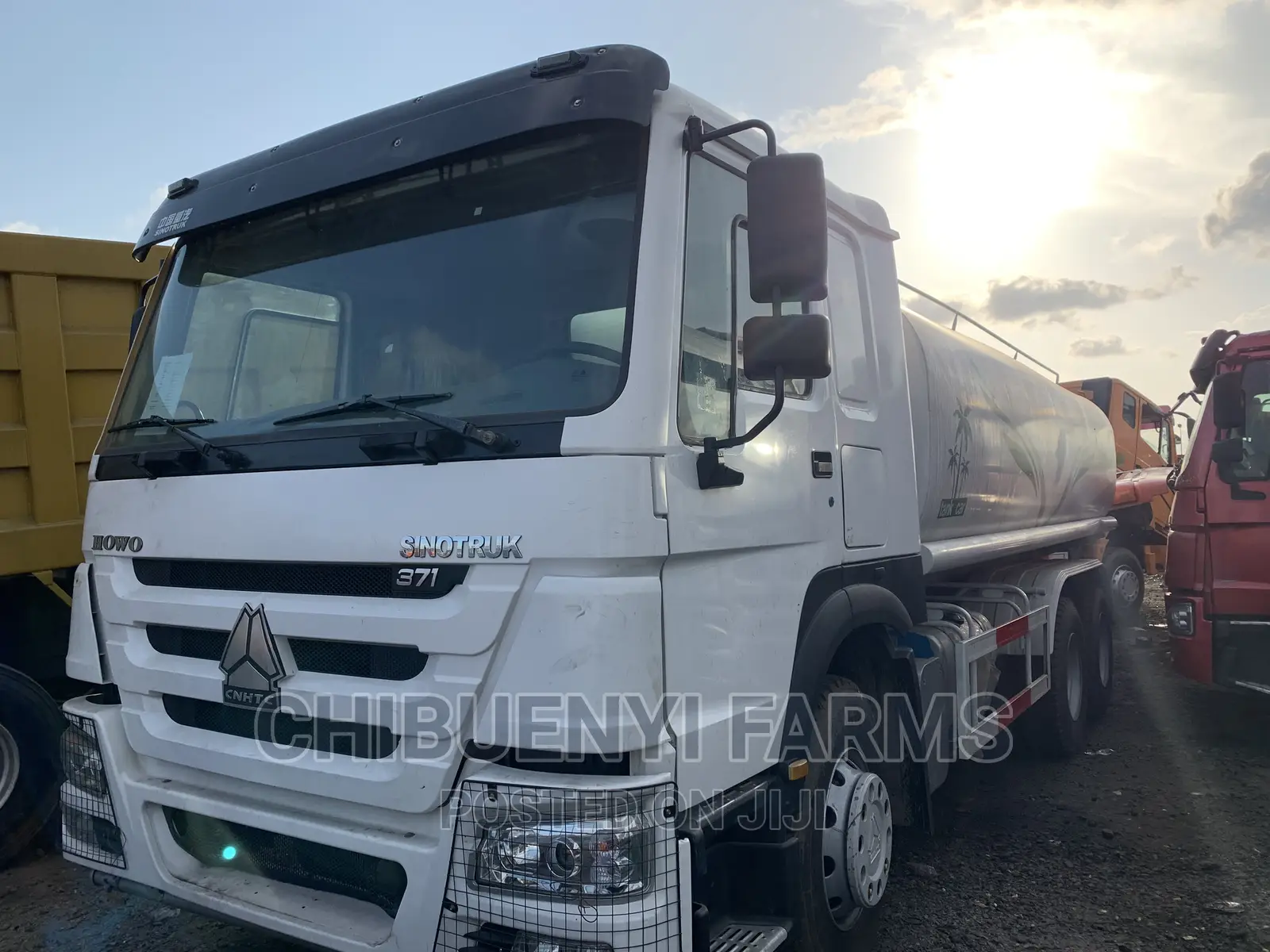 Howo Diesel Tanker - Liters