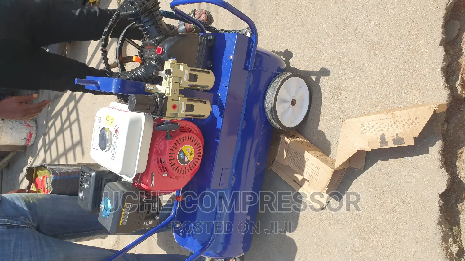 Air Compressor With Engine Gx200 50L 3hp