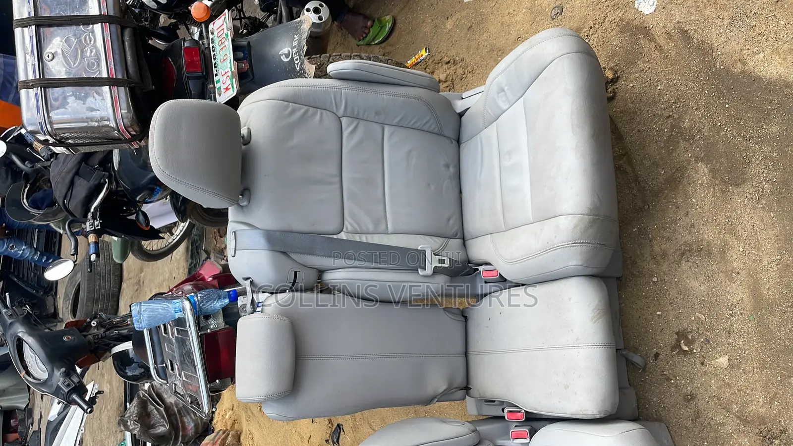 Toyota Sienna Complete Middle Seat 2014-18