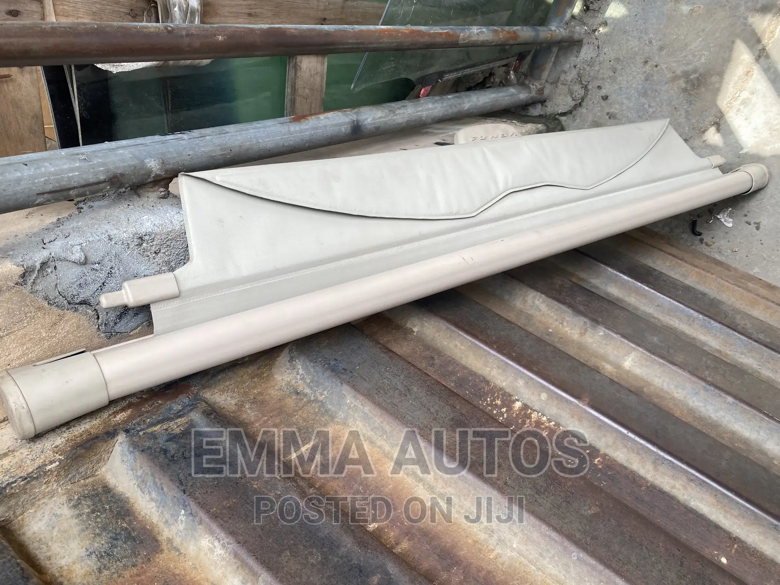 Booth Cover Toyota Venza 2010 Available