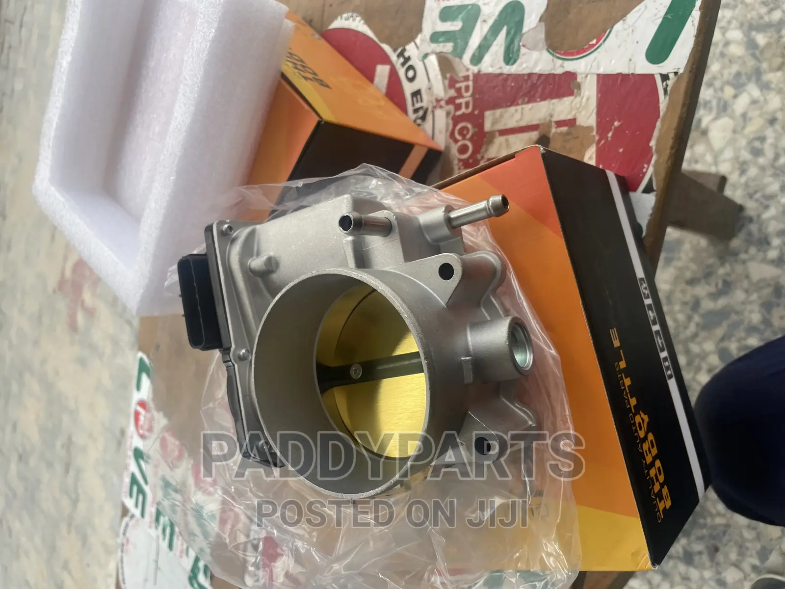 Toyota Tundra Throttle Body/Injector Mouth