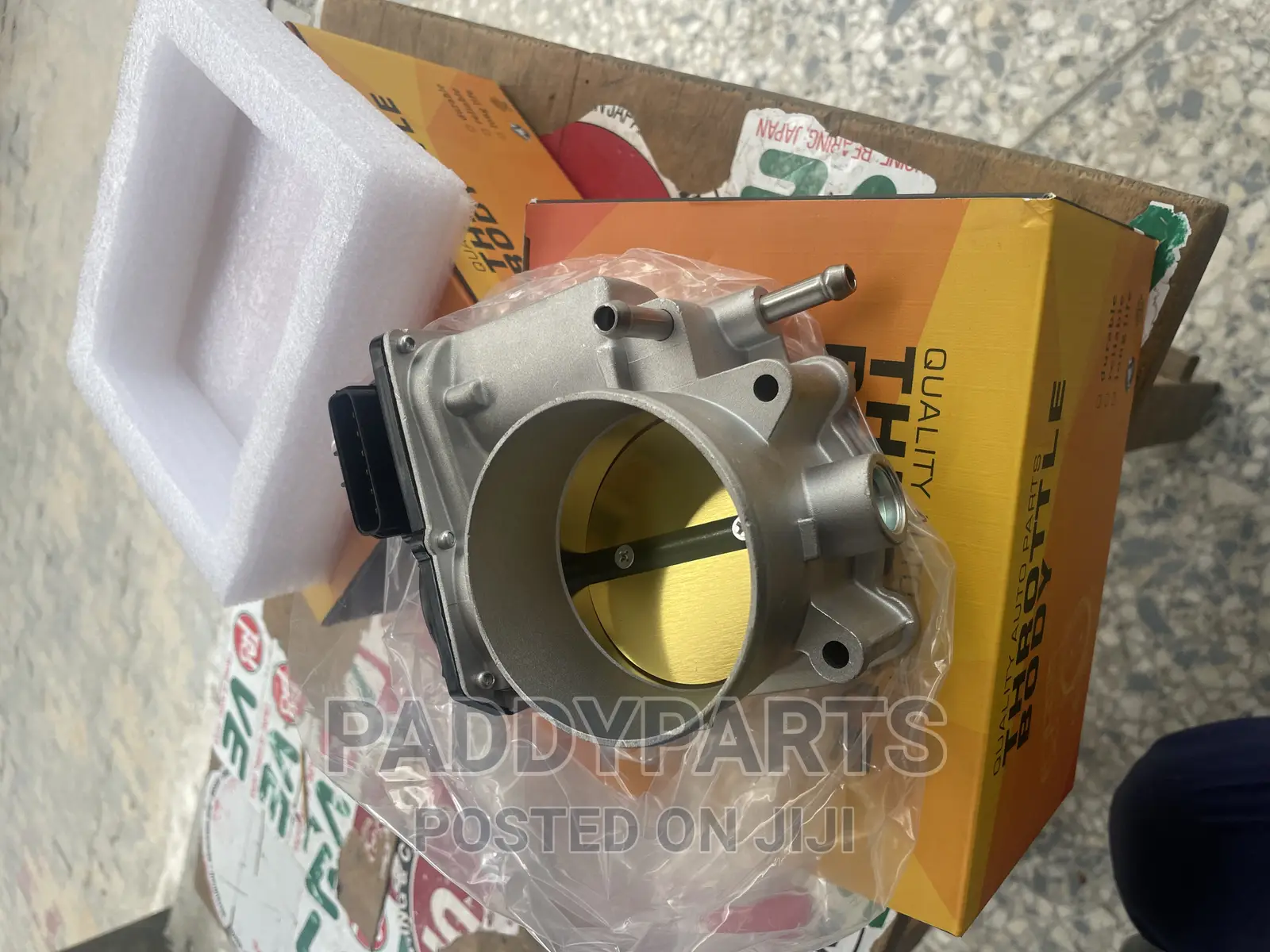 Lexus LX470 Throttle Body/Injector Mouth