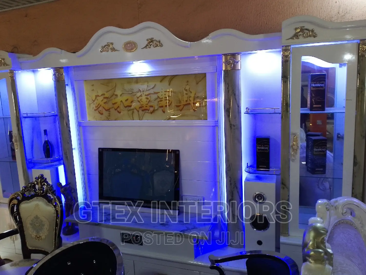 Tv Stand With a Wine Bar