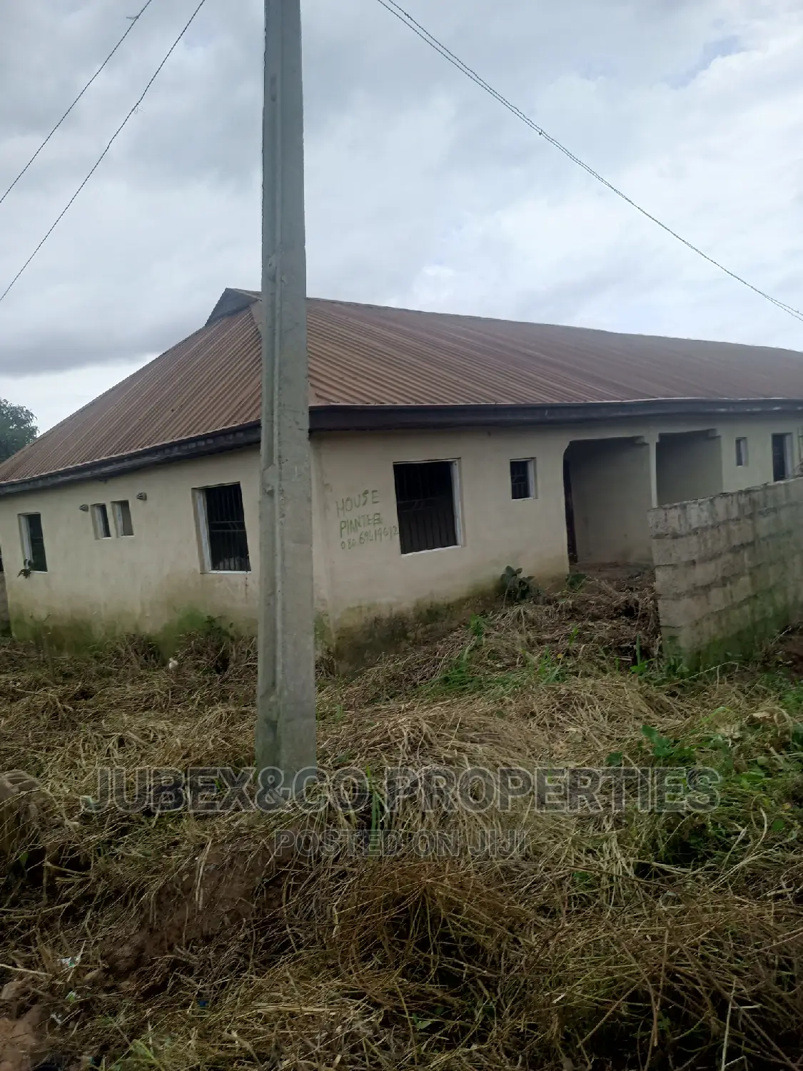 1bdrm Block of Flats in Ilupeju Iyana Iyesi, Ado-Odo/Ota for sale